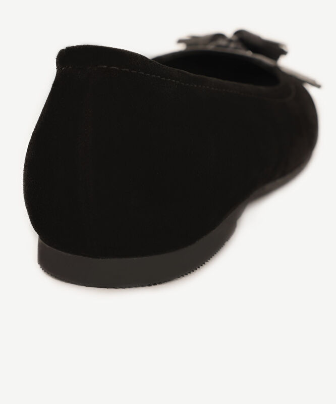 Püskül Detaylı Deri Babet