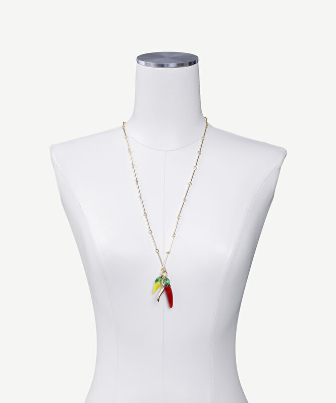 Charm Detaylı Uzun Kolye