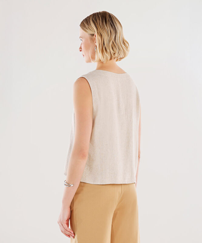 Düğme Detaylı Kolsuz Bluz