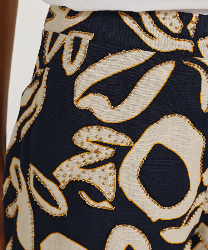 Beli Fermuarlı Şort