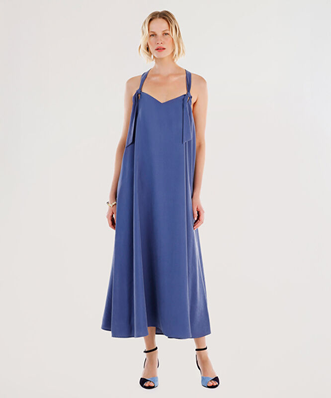 Düğüm Askı Detaylı V Yaka Uzun Boy Elbise