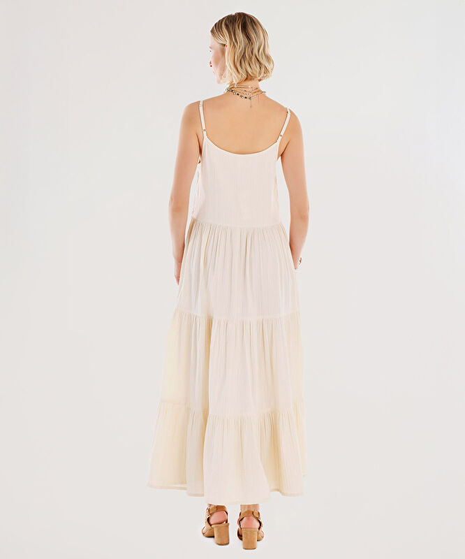 Nakış Detaylı Askılı Midi Boy Elbise