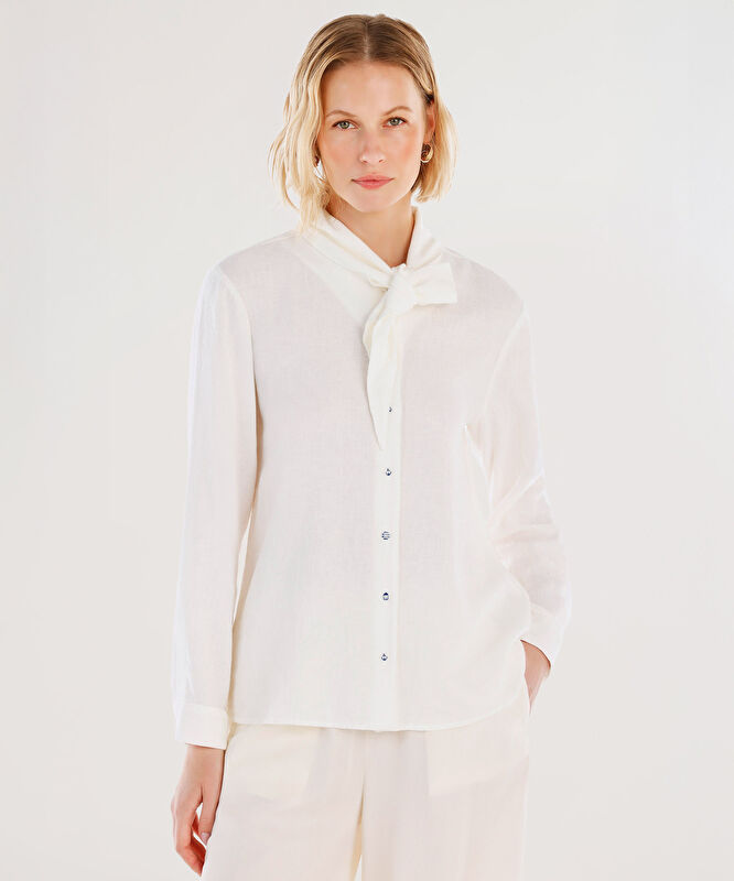 Yaka Detaylı Gömlek