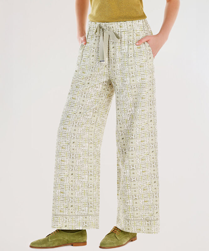 Bağlama Detaylı Pantolon