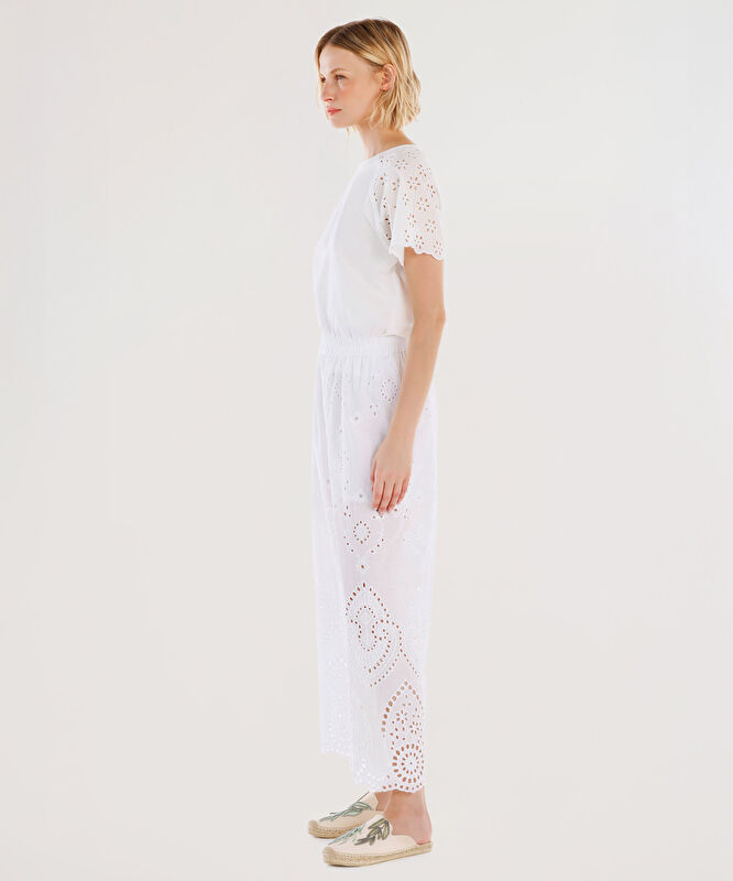 Brode Detayli Uzun Paçalı Pantolon