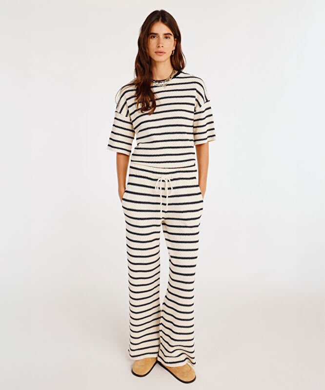 Geniş Paçalı Rahat Kalıplı Eşofman Altı