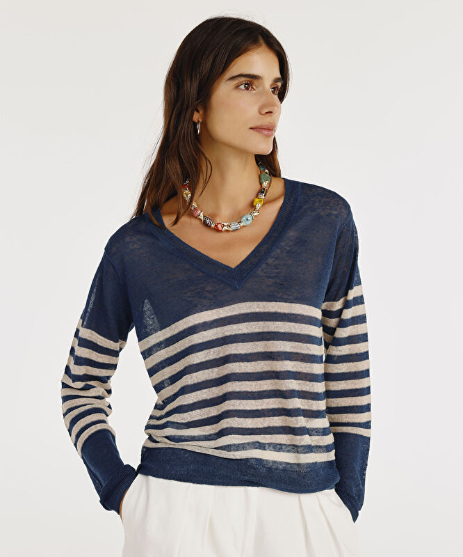 V Yaka Uzun Kollu Kazak