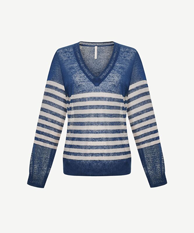 V Yaka Uzun Kollu Kazak