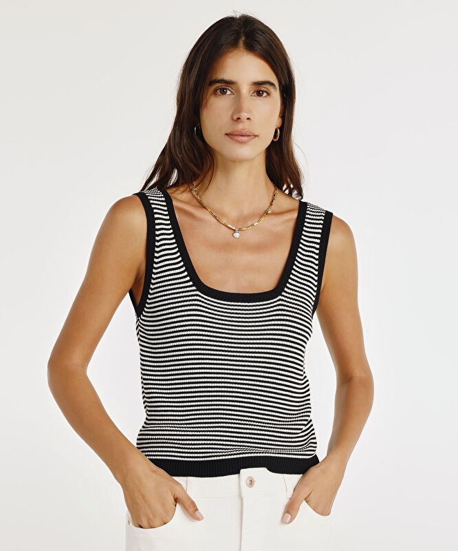Askılı Cropped Boy Triko Bluz