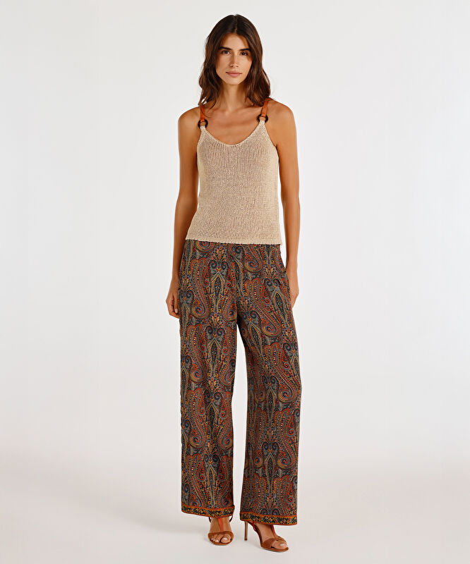 Askı Detaylı Triko