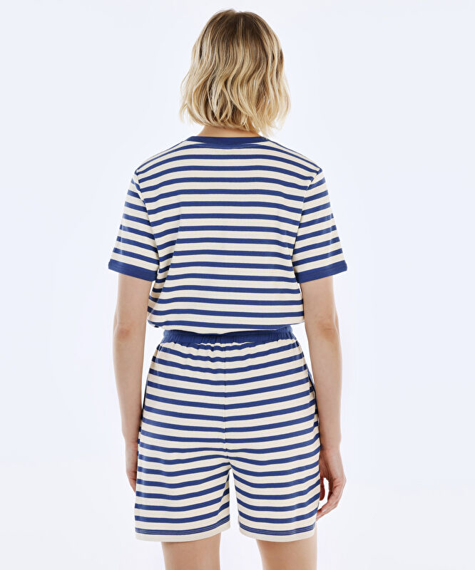 Bisiklet Yakalı T-shirt