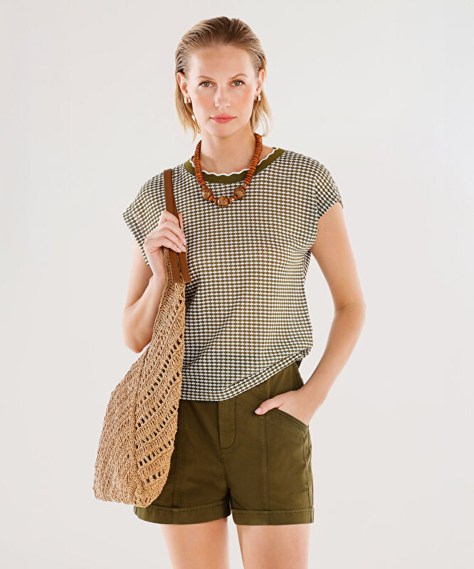 Yaka Ribana Detaylı Kolsuz T-shirt