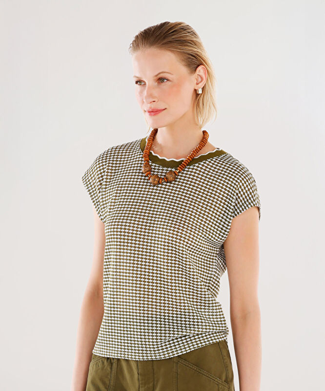 Yaka Ribana Detaylı Kolsuz T-shirt