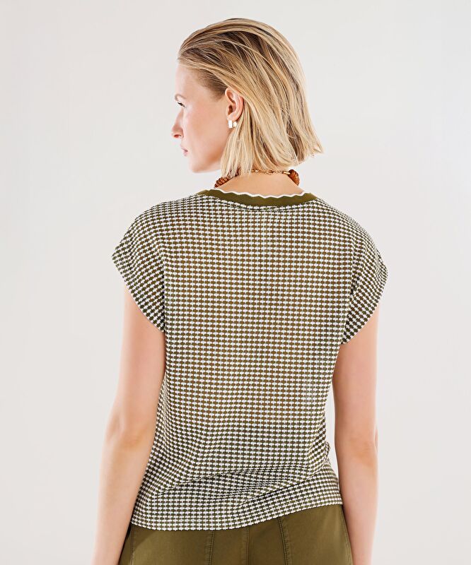 Yaka Ribana Detaylı Kolsuz T-shirt