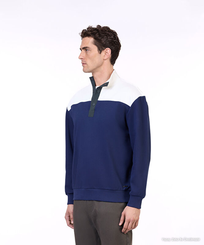 Pamuk Regular Dik Yaka Uzun Kol Sweatshirt