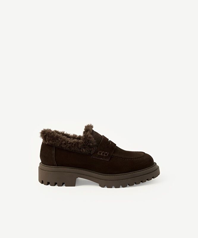 Kalın Tabanlı Süet Kürklü Loafer