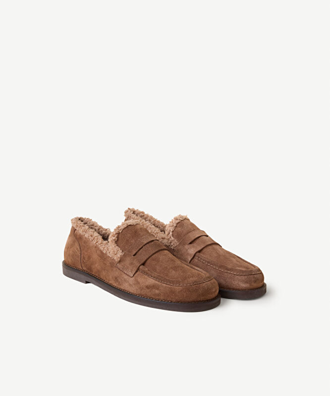 Kürklü Geniş Burunlu Süet Loafer
