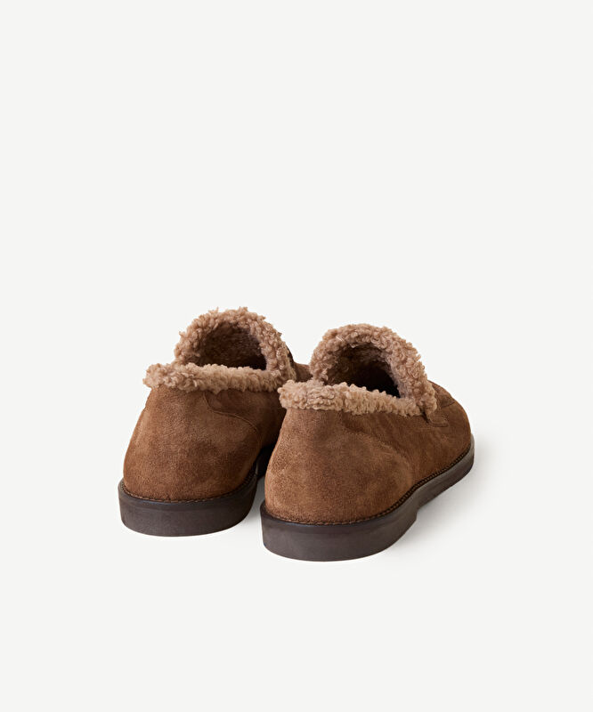 Kürklü Geniş Burunlu Süet Loafer