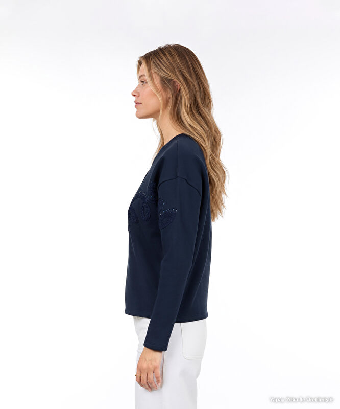 Regular Bisiklet Yaka Uzun Kol Sweatshirt