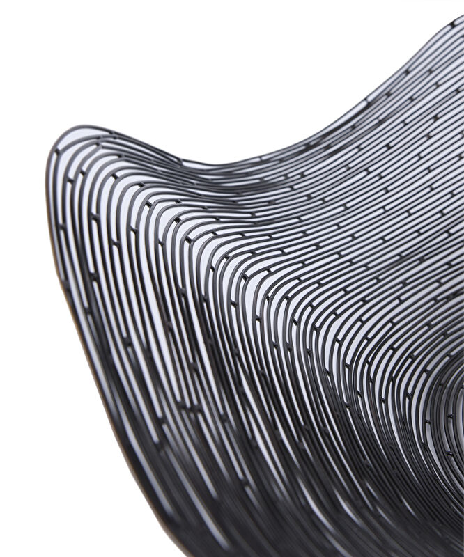 Metal Asimetrik Formlu Sepet(41x13 Cm)