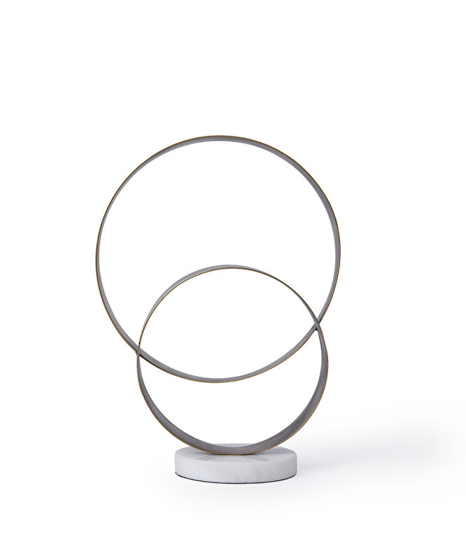 Mermer Standlı Metal Obje(20x10x28 Cm)