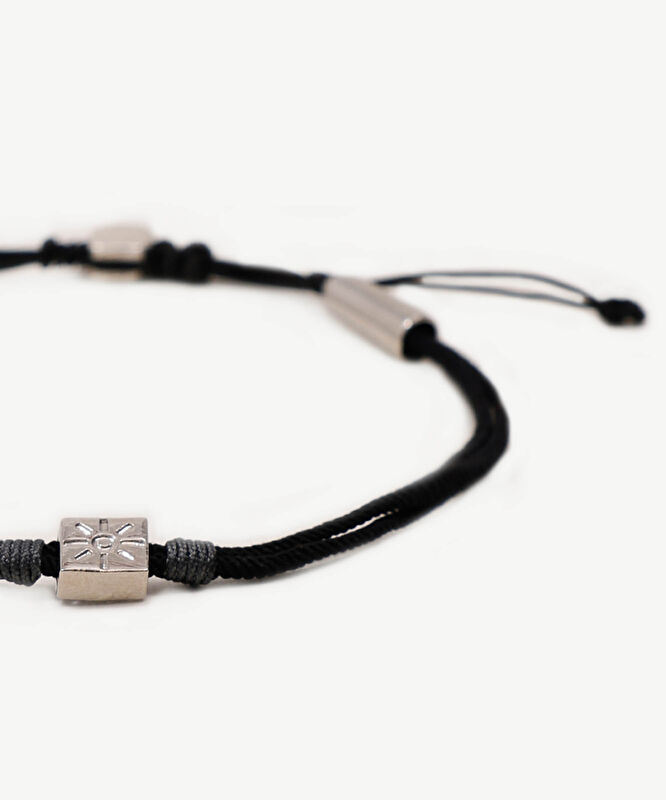 Metal Aksesuarlı İp Bileklik