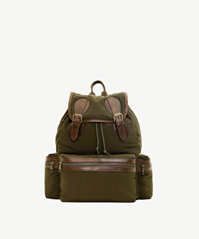 Suya Dayanıklı Cepli Sırt Çantası