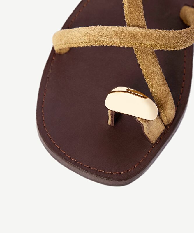 İnce Bantlı Tek Parmak Süet Sandalet