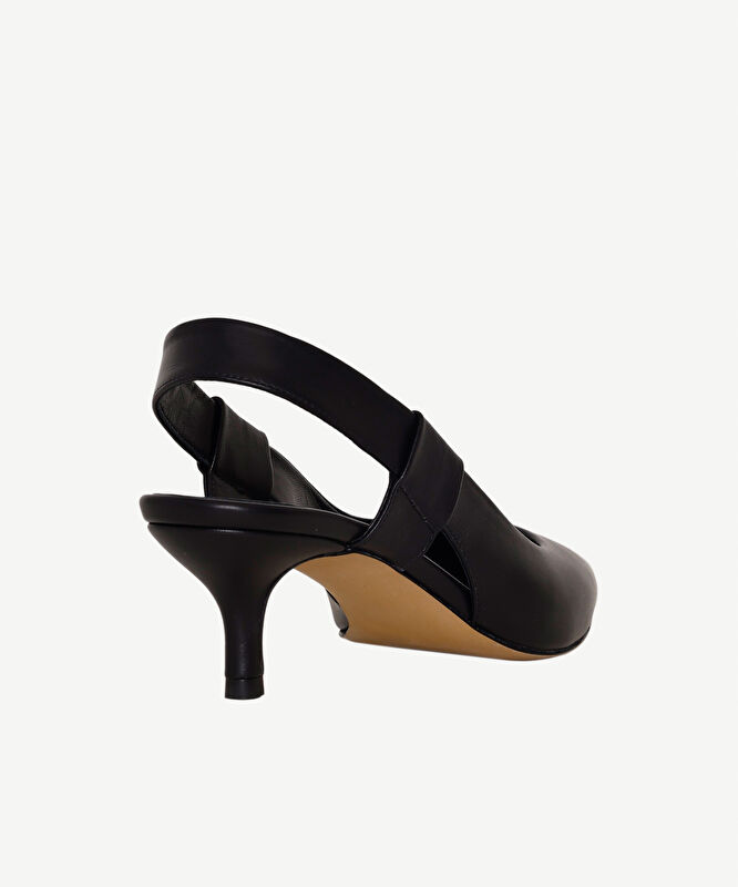 Arkası Açık Sivri Burunlu Deri Topuklu Ayakkabı