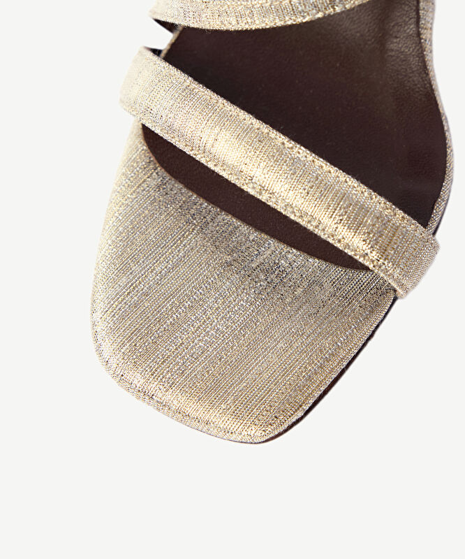 S Bantlı Açık Topuklu Ayakkabı