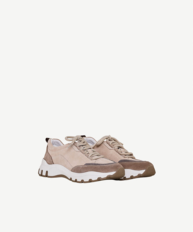 Kalın Tabanlı Süet Spor Ayakkabı