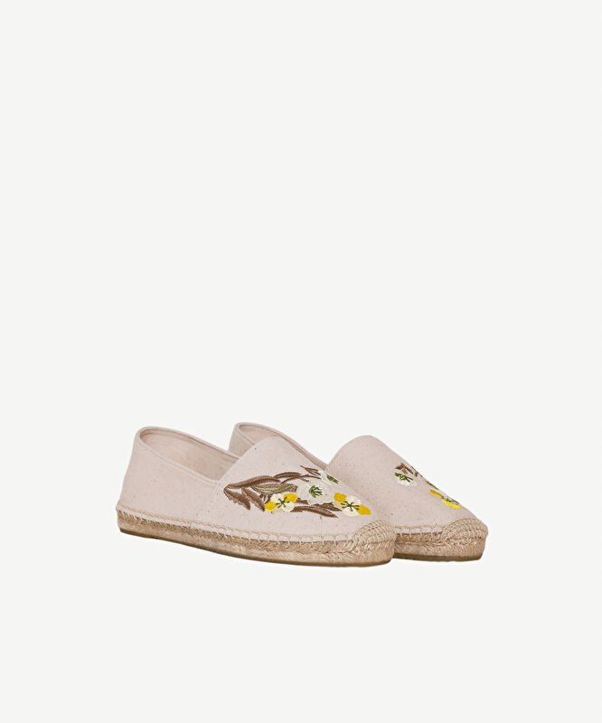 Küçük Çiçek Desenli Nakış İşleme Espadril