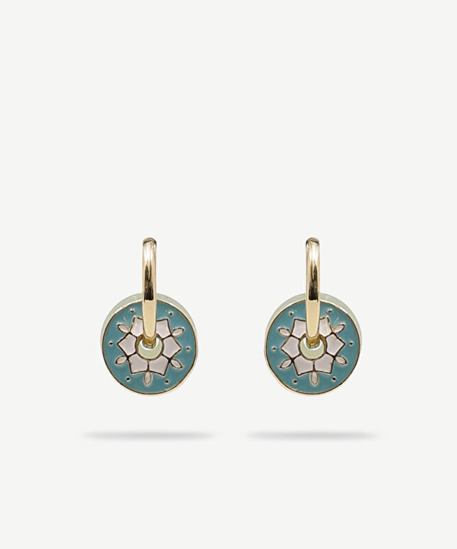 Çıkarılabilir Aksesuarlı Halka Küpe