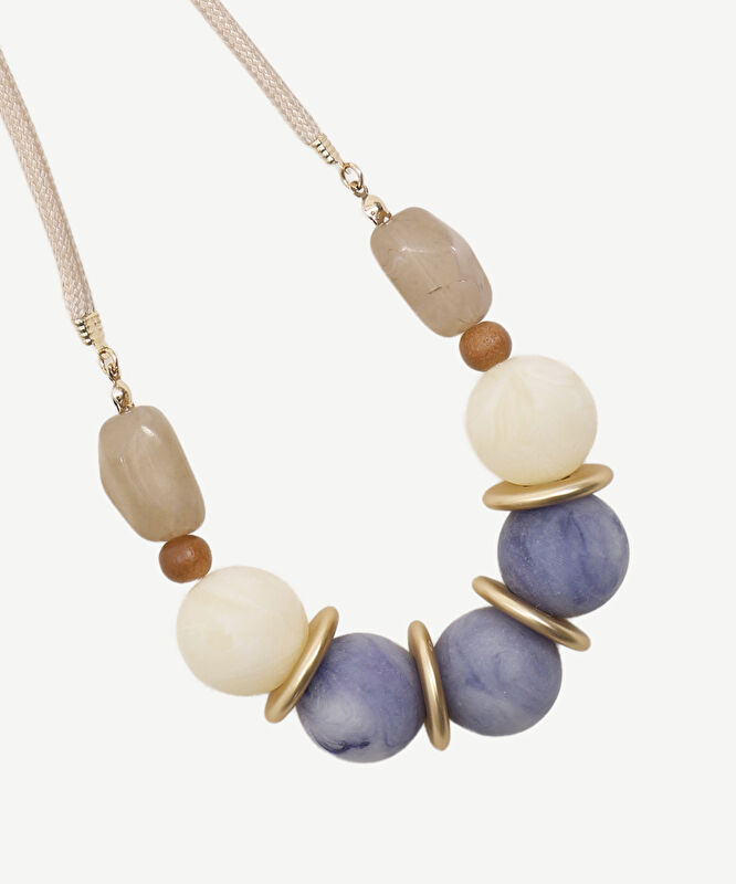 Ahşap Boncuk Detaylı İp Kolye