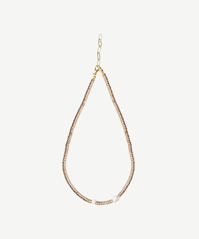 Volkanik Taş Ve İnci Detaylı Kolye