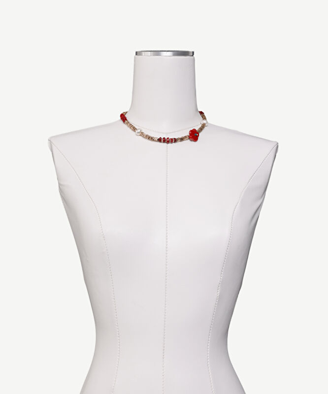 Doğal Taş Ve Mercan Detaylı Kolye