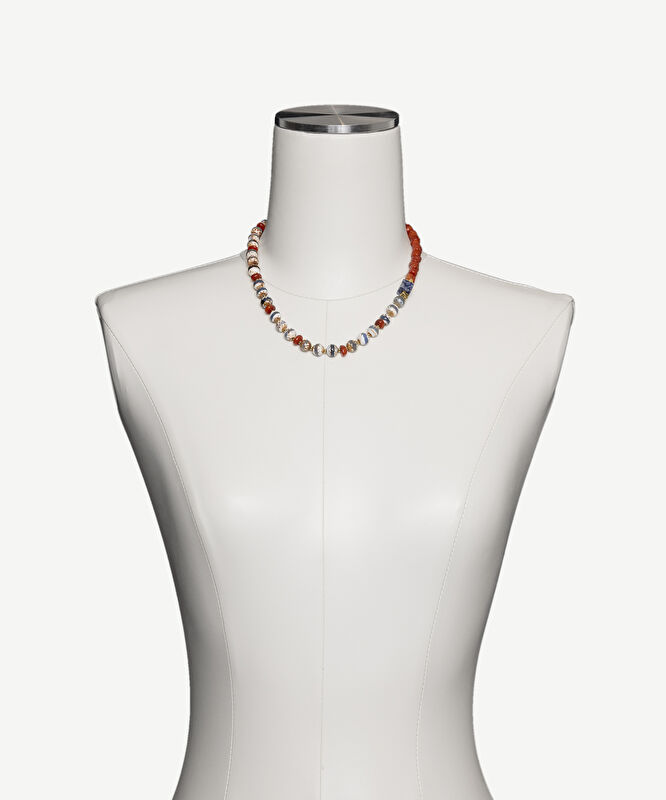 Akik Ve Mercan Detaylı Kolye