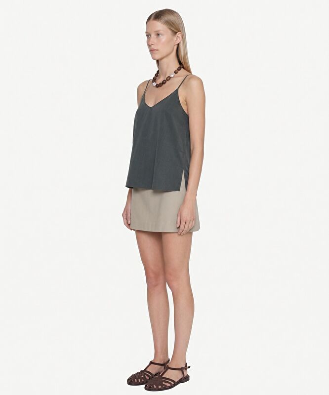 Regular V Yaka Askılı Bluz