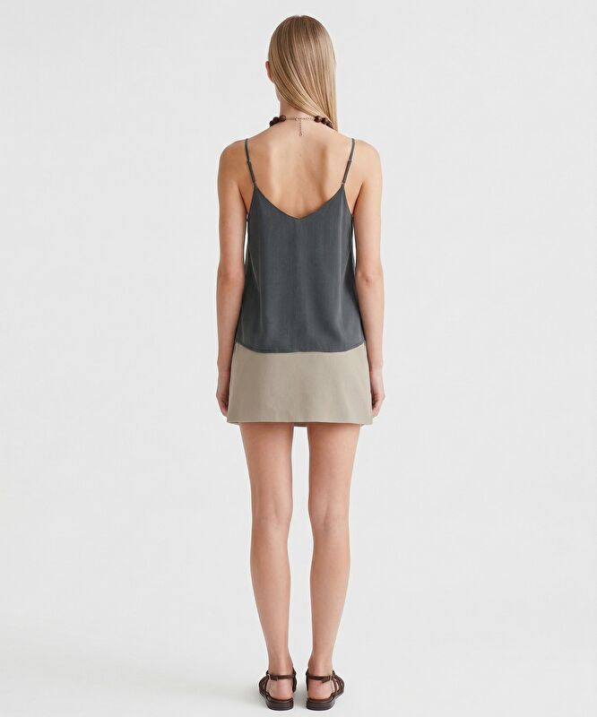 Regular V Yaka Askılı Bluz