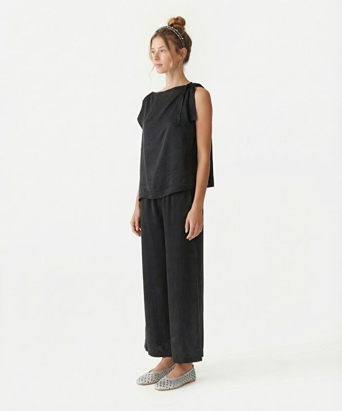 Zero Waste Düz Yaka Kısa Kol Bluz