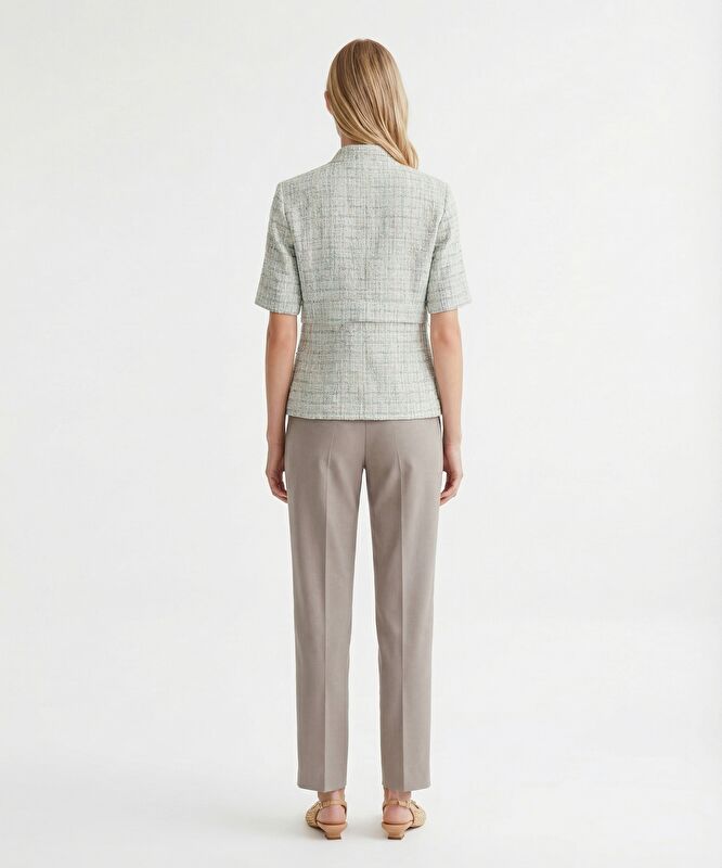 Fitted Dik Yaka Kısa Kol Ceket