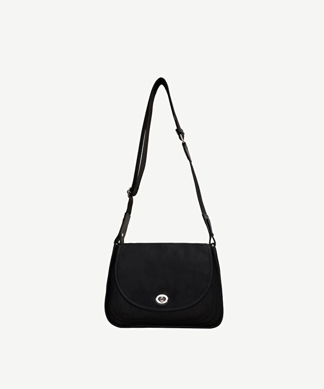 Kilit Detaylı Deri Çapraz Çanta