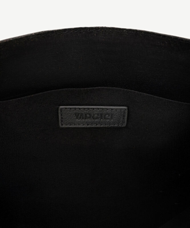 Kilit Detaylı Deri Çapraz Çanta