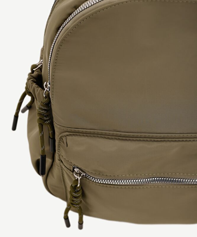 Kumaş Fermuarlı Sırt Çantası