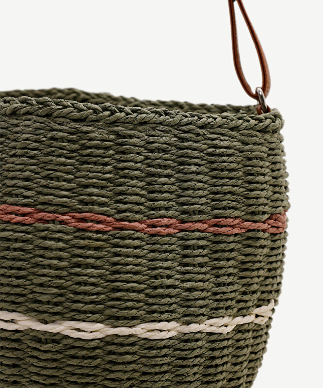 Şeritli Hasır Çapraz Çanta