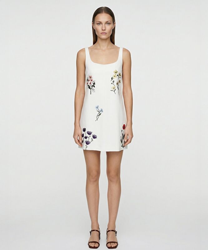 A Form Kare Yaka Kolsuz Elbise