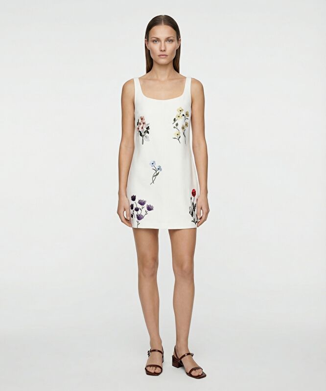 A Form Kare Yaka Kolsuz Elbise