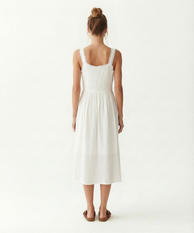 Düz Kare Yaka Askılı Elbise