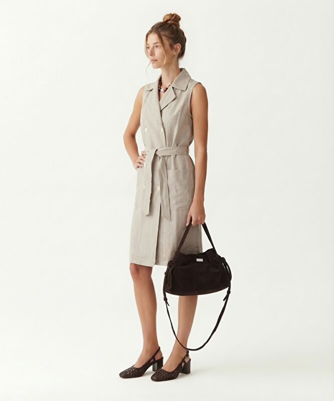 Düz Ceket Yaka Kolsuz Elbise