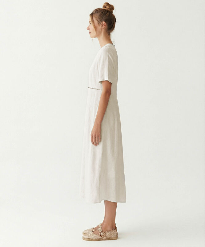 Düz Bisiklet Yaka Kısa Kol Elbise